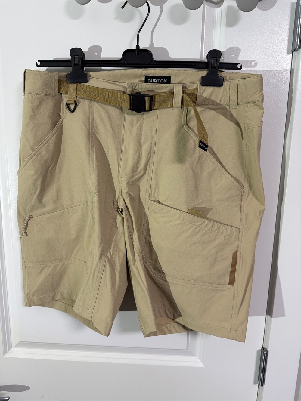 Burton Men's Khaki/Tan Cargo Shorts with Web Belt - size 36
